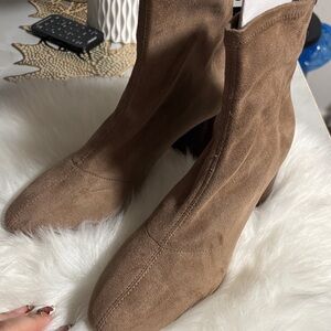 Zara Tan Suede Heeled Boots